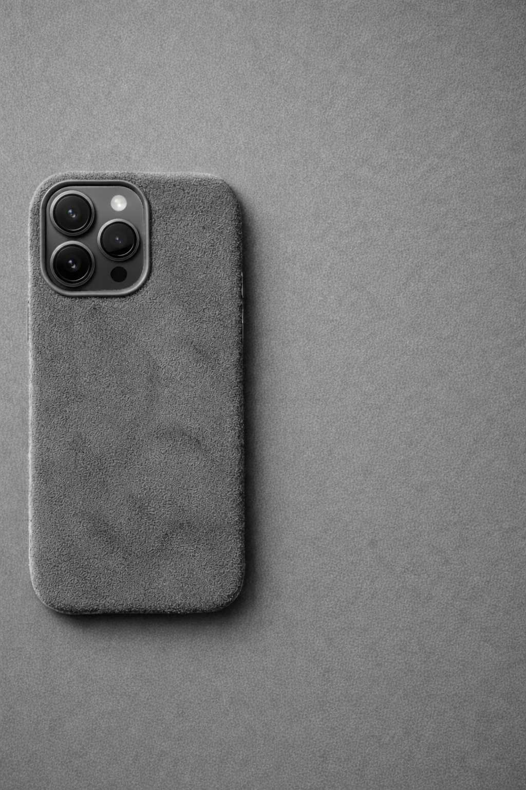 VΛLOR Alcantara Signature