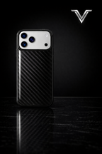 VλLOᏒ Carbon Fiber Noir — iPhone 17 Pro/Pro Max