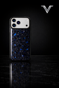 VλLOᏒ Forged Carbon Azul — iPhone 17 Series