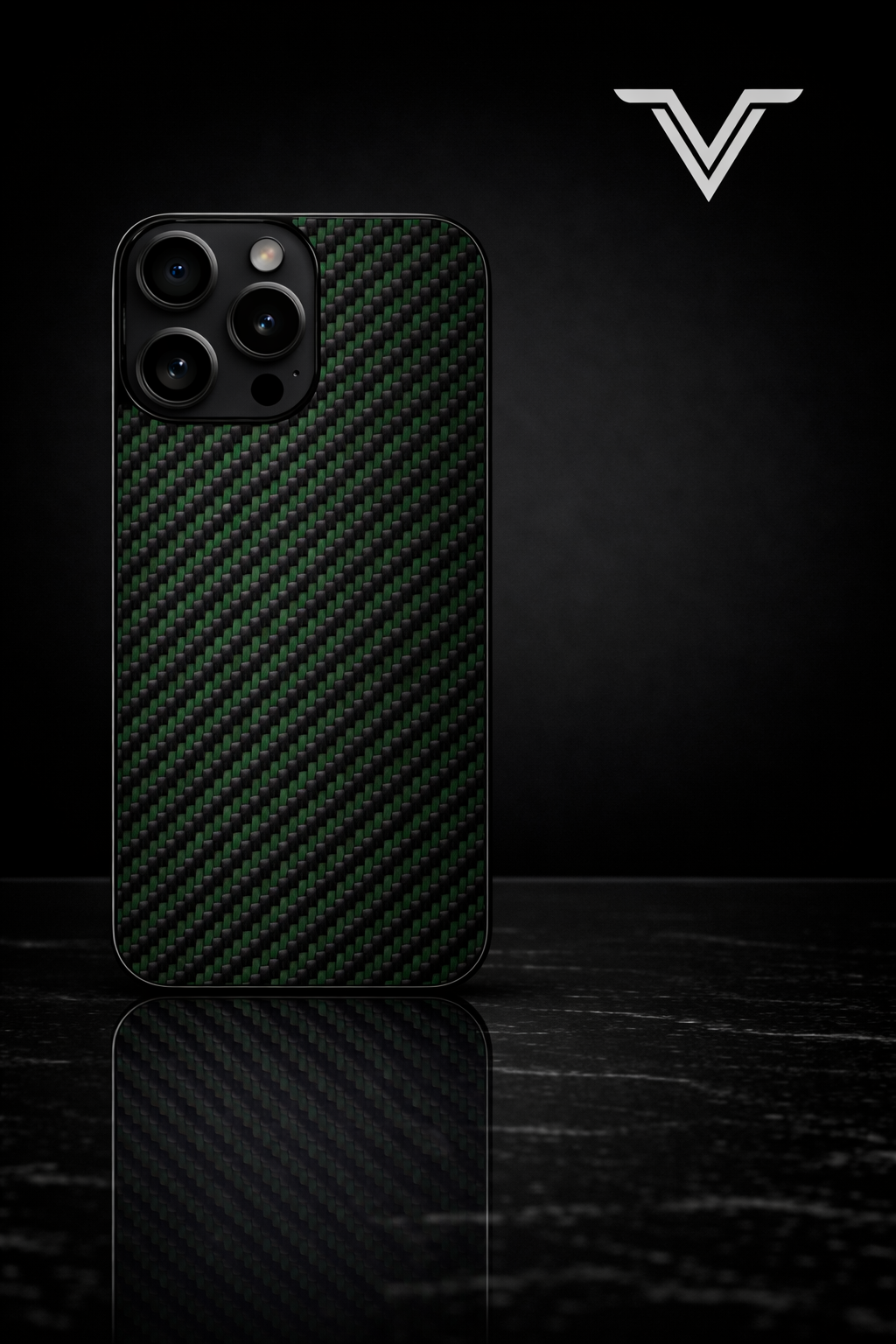VλLOᏒ Carbon Fiber Emerald