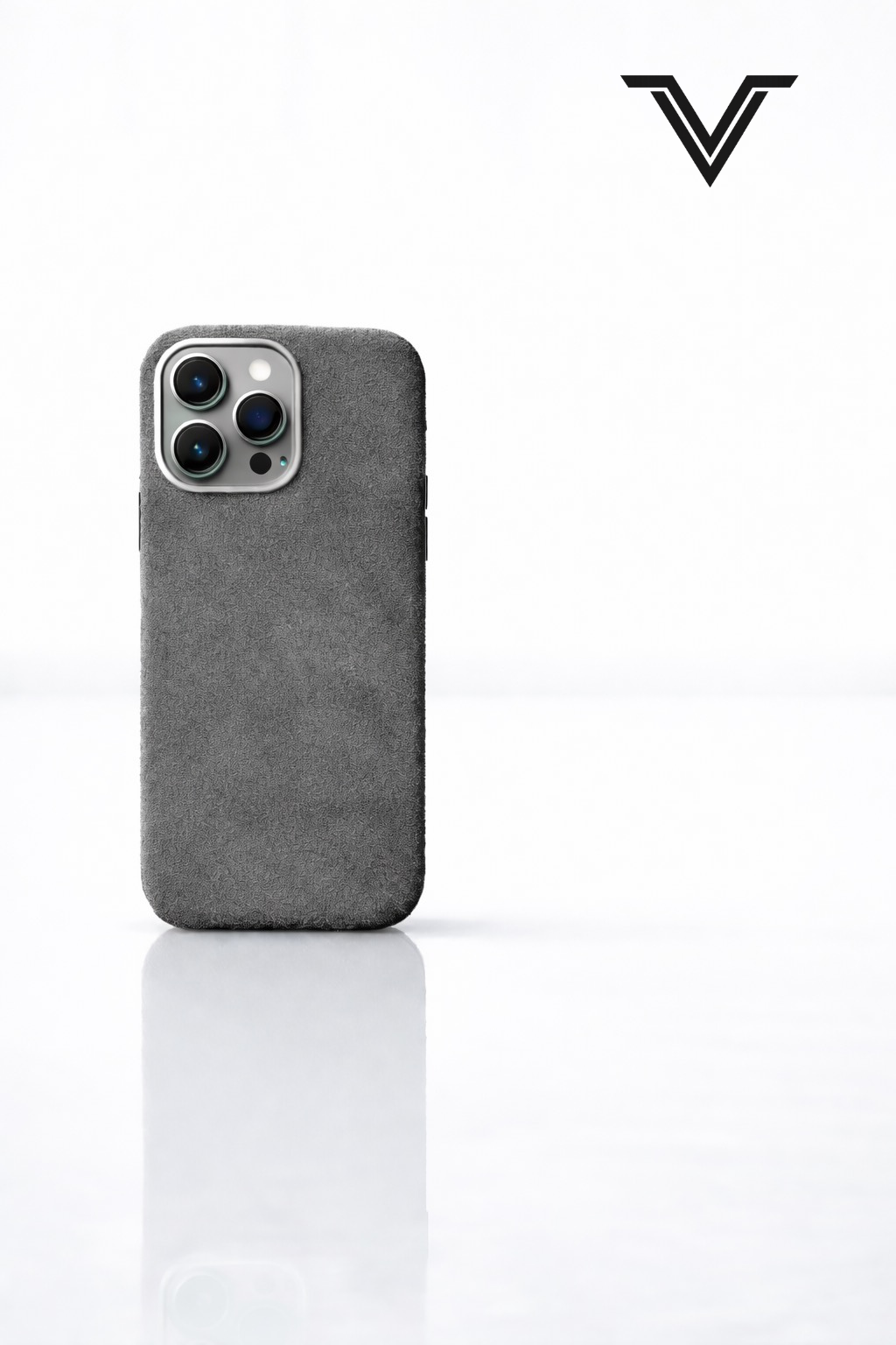 VλLOᏒ Alcantara — iPhone 16 Pro Max