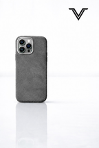 VλLOᏒ Alcantara — iPhone 16 Pro Max