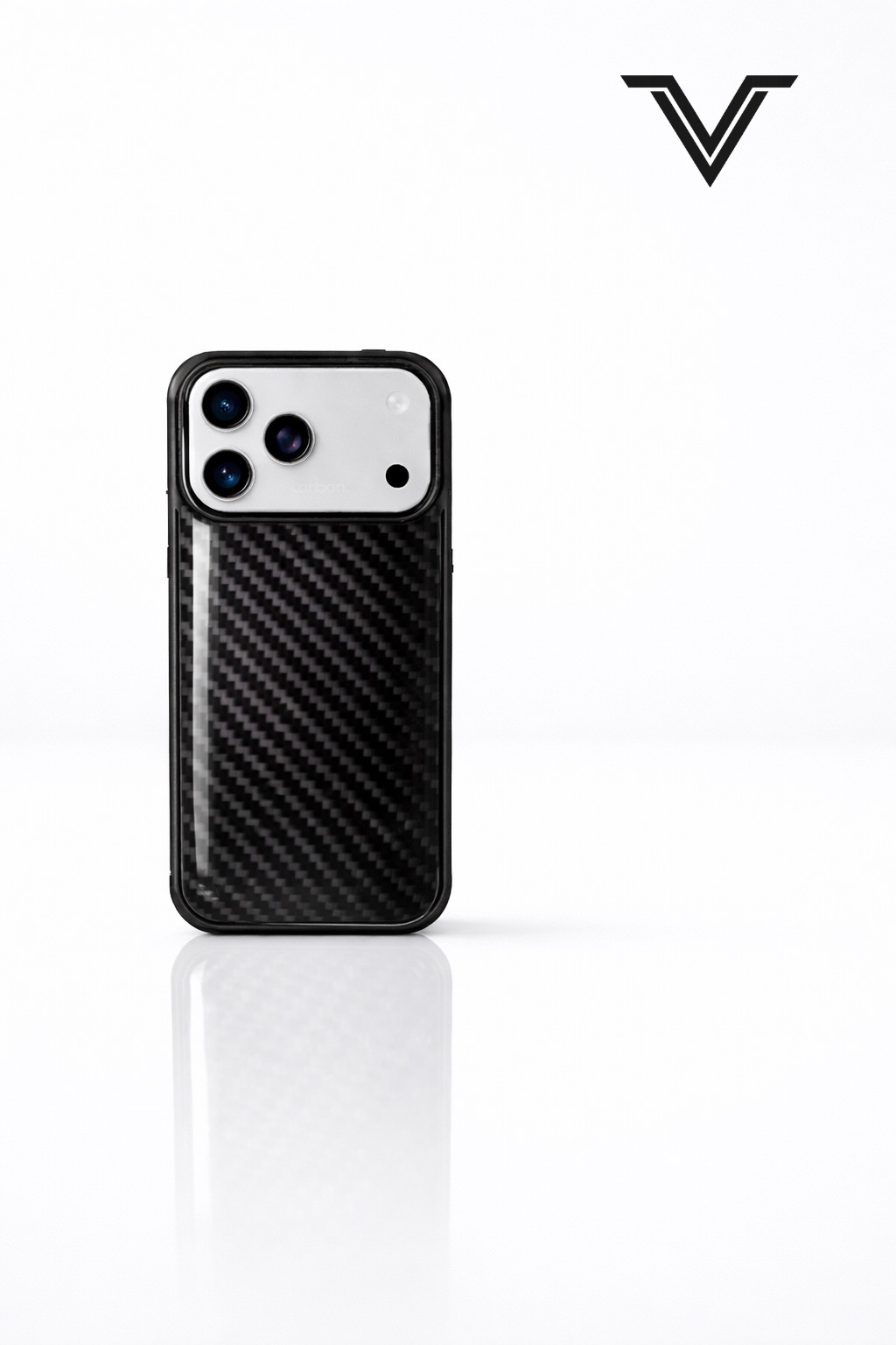 VλLOᏒ Carbon Fiber Noir — iPhone 17 Pro/Pro Max