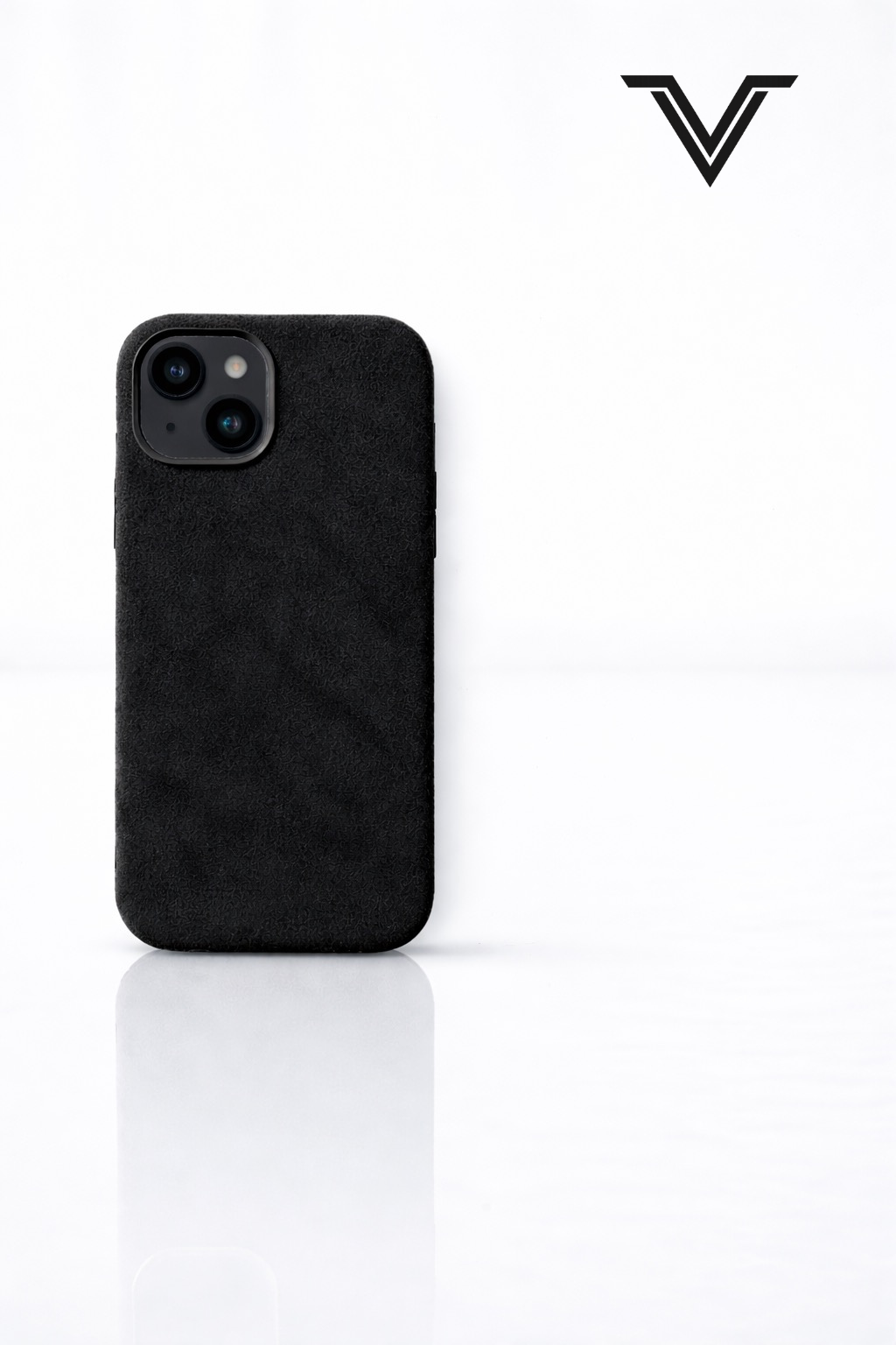 VλLOᏒ Alcantara— iPhone 14 Plus